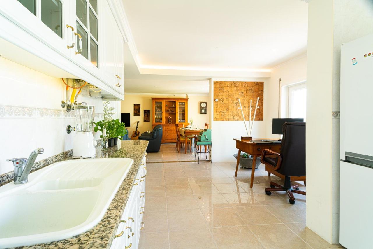 Family Comfort House Seixal  Exterior foto